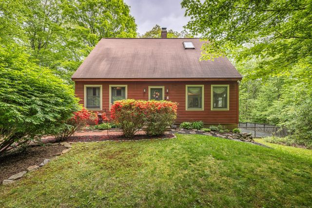 $375,000 | 85 Ellise Road, Mansfield, CT 06268