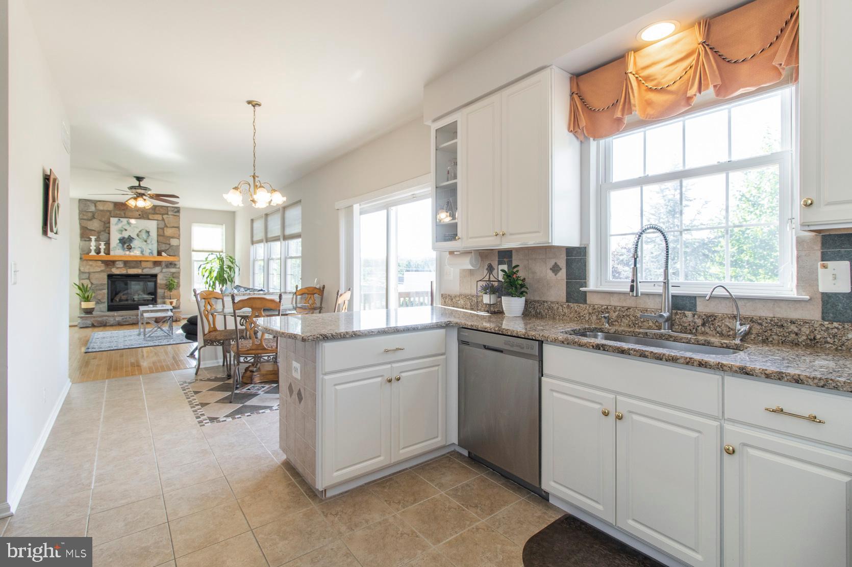 2330 Dale Road Huntingdon Valley, PA 19006 - Photo 7 of 35 Gallery Image 7