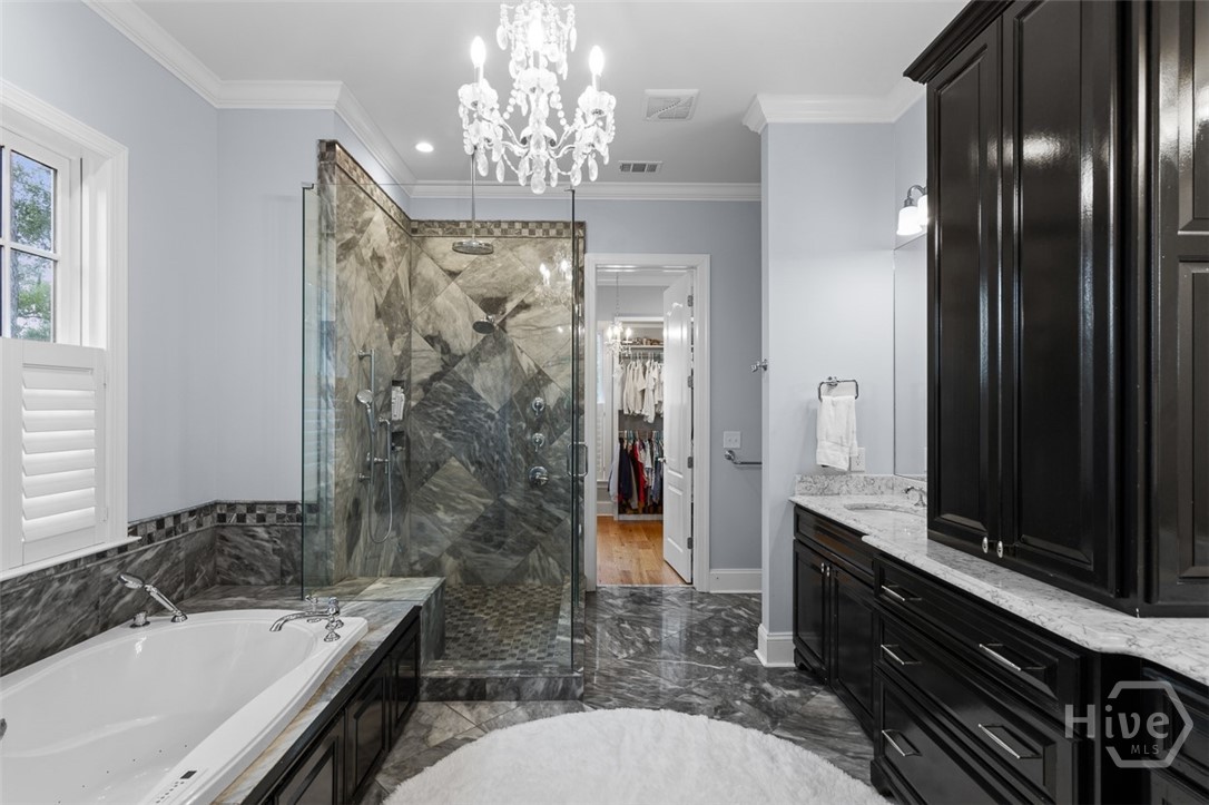 2 Lightenstone Court Savannah, GA 31411 - Photo 22 of 41 Primary bathroom