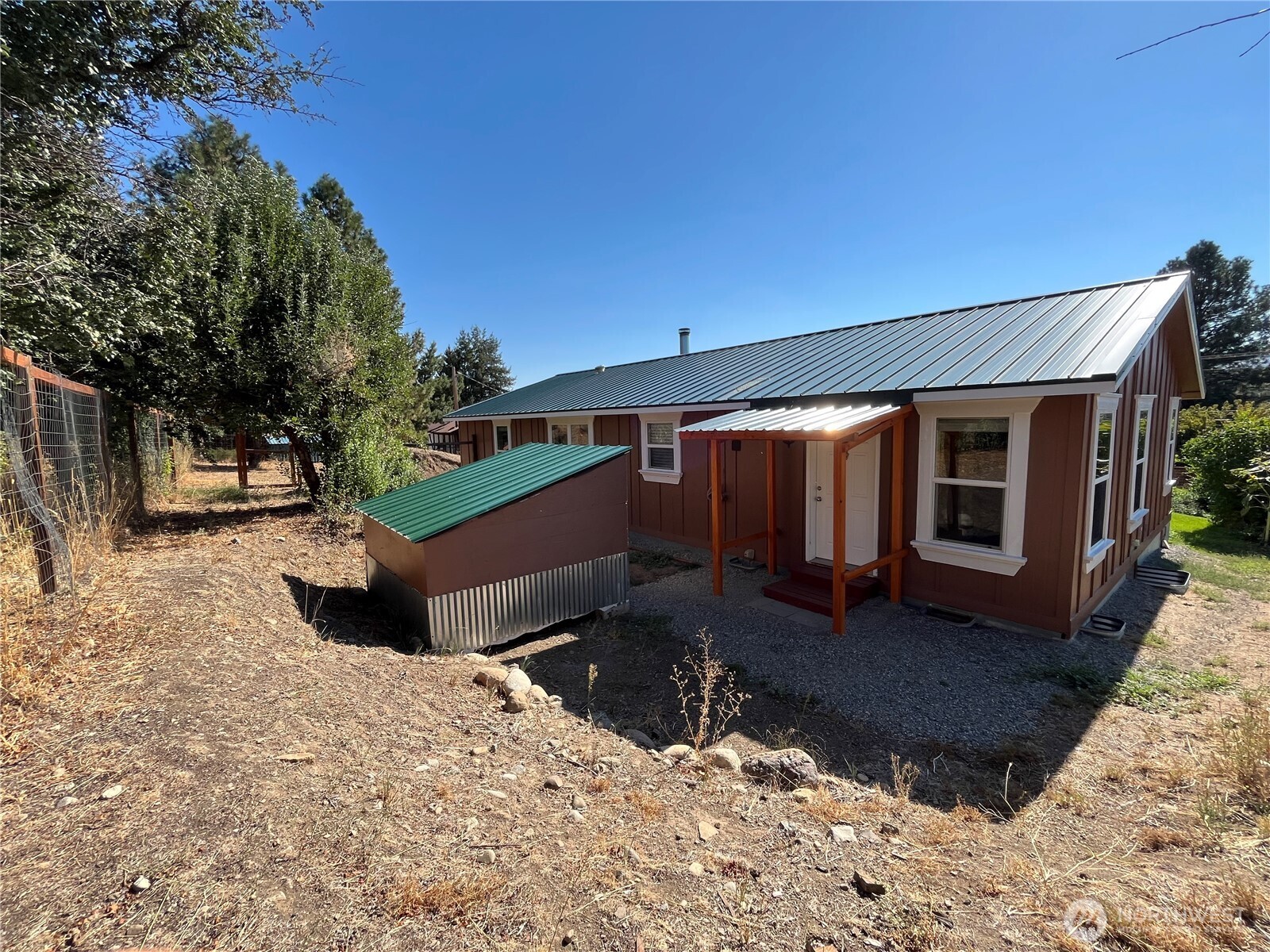 920 Castle Avenue Winthrop, WA 98862 - Photo 35 of 40 a view of a house with a yard