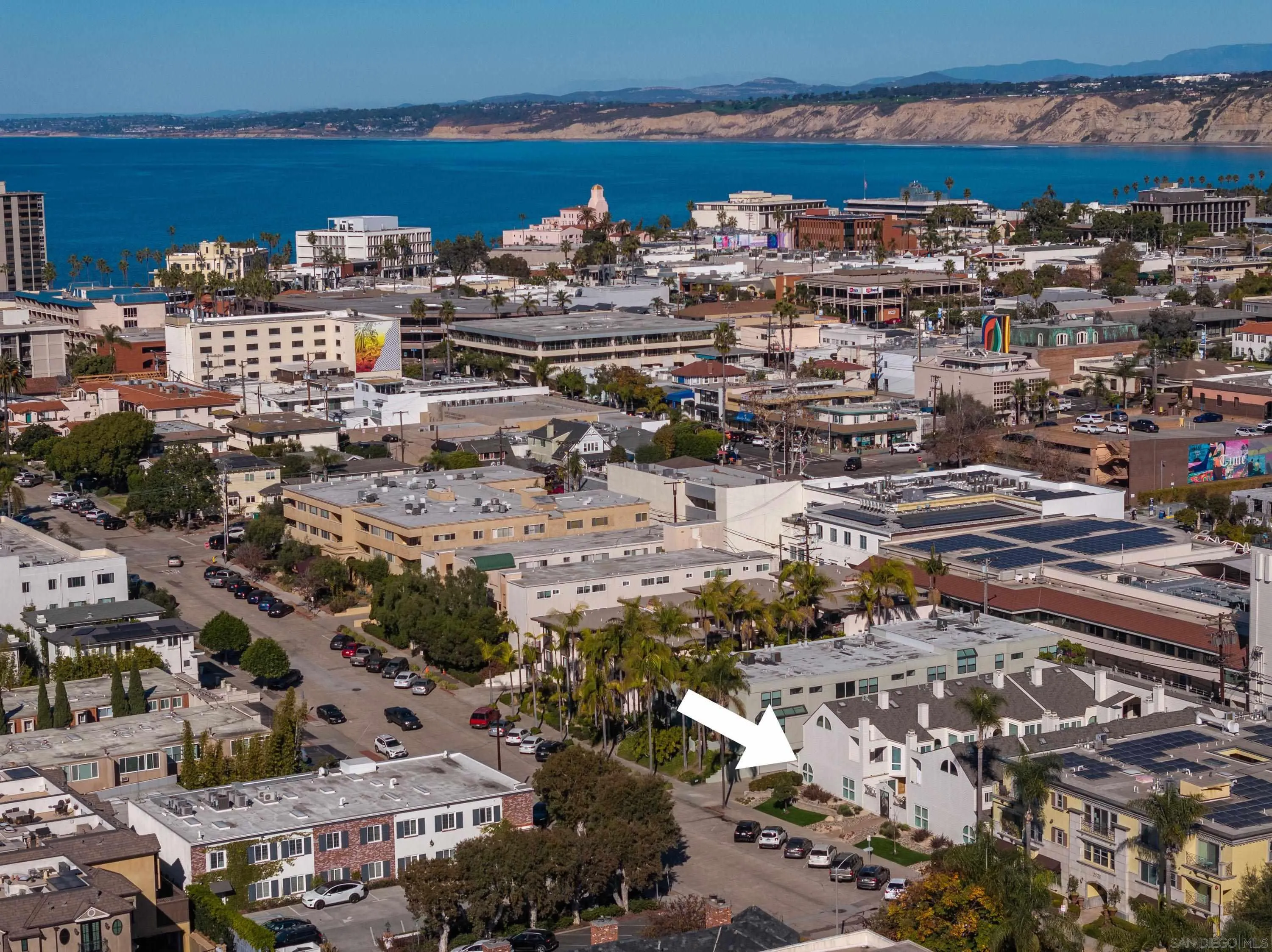 7585 Eads Avenue, Unit A La Jolla, CA 92037 - Photo 27 of 33 a view of a city