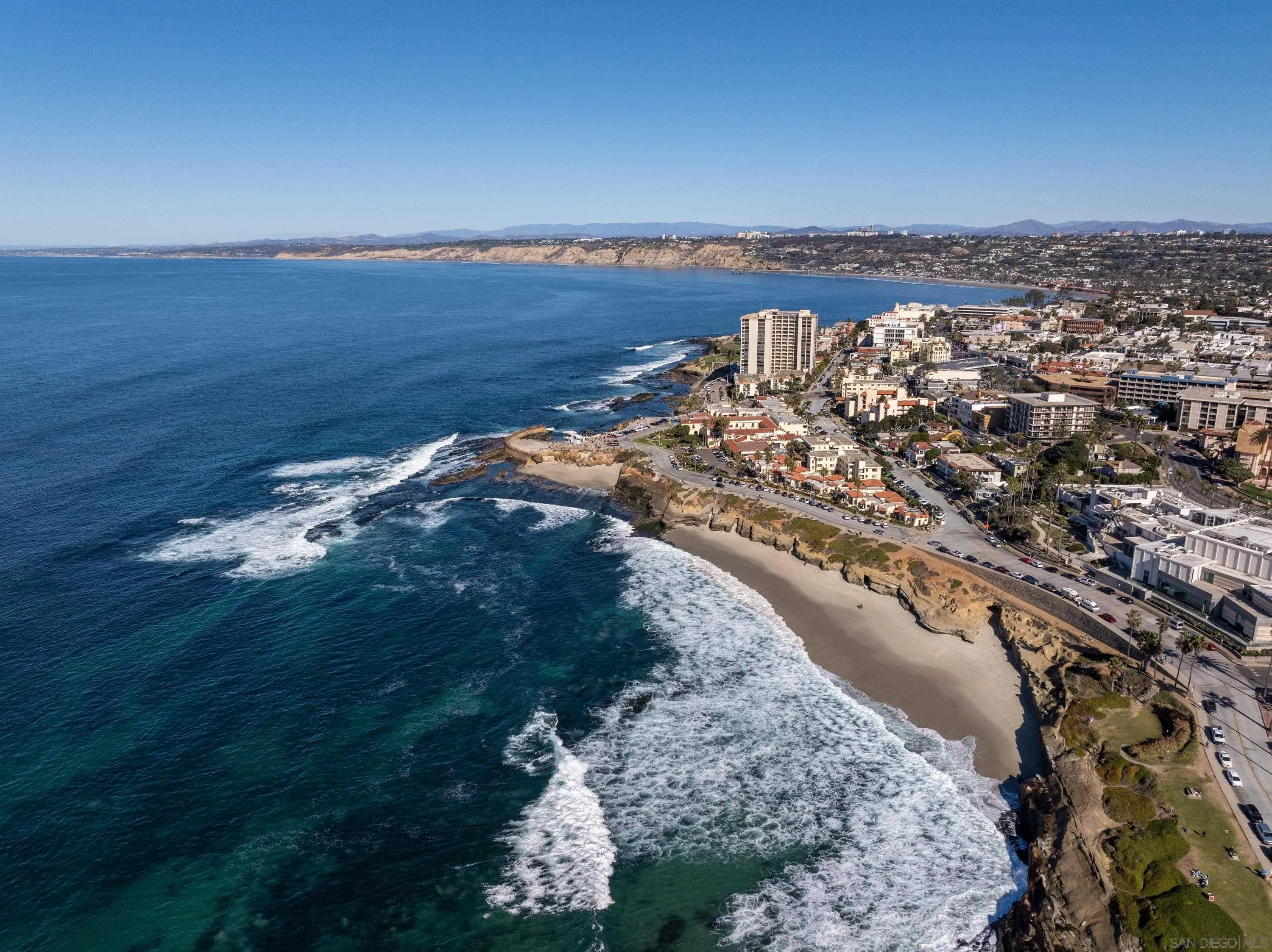 7585 Eads Avenue, Unit A La Jolla, CA 92037 - Photo 30 of 33 a view of a city and ocean view