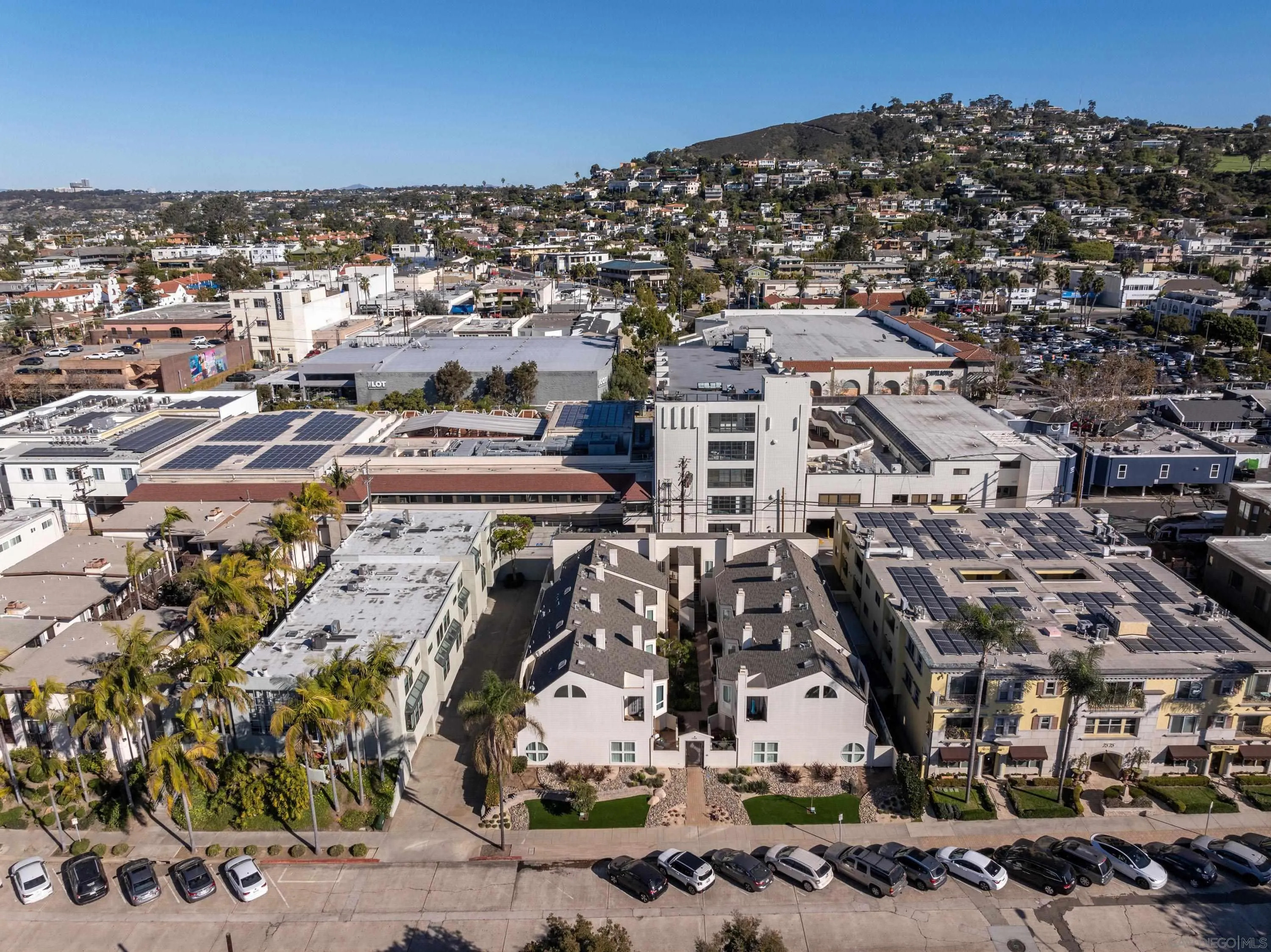 7585 Eads Avenue, Unit A La Jolla, CA 92037 - Photo 32 of 33 a view of a city