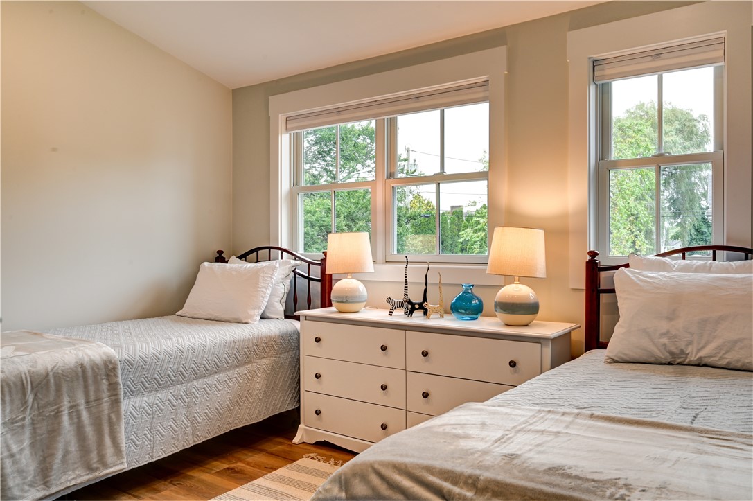 5 Key Court, Unit B Newport, RI 02840 - Photo 19 of 25 Bedroom 2