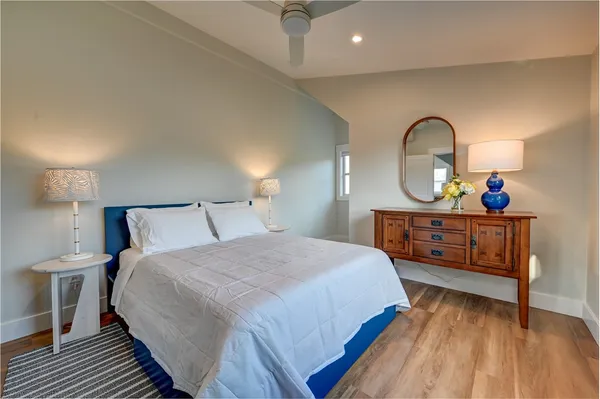 $9,800 | 5 Key Court, Unit B, Newport, RI 02840