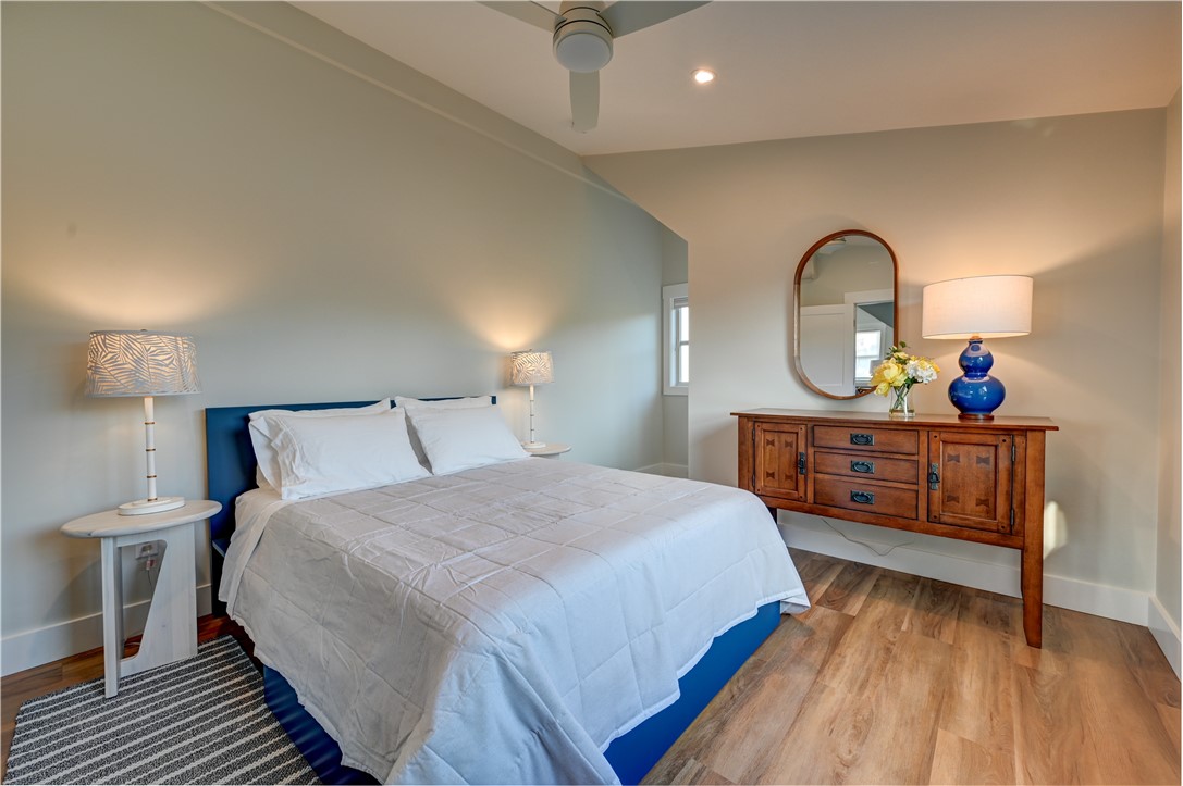 5 Key Court, Unit B Newport, RI 02840 - Photo 22 of 25 Bedroom 1