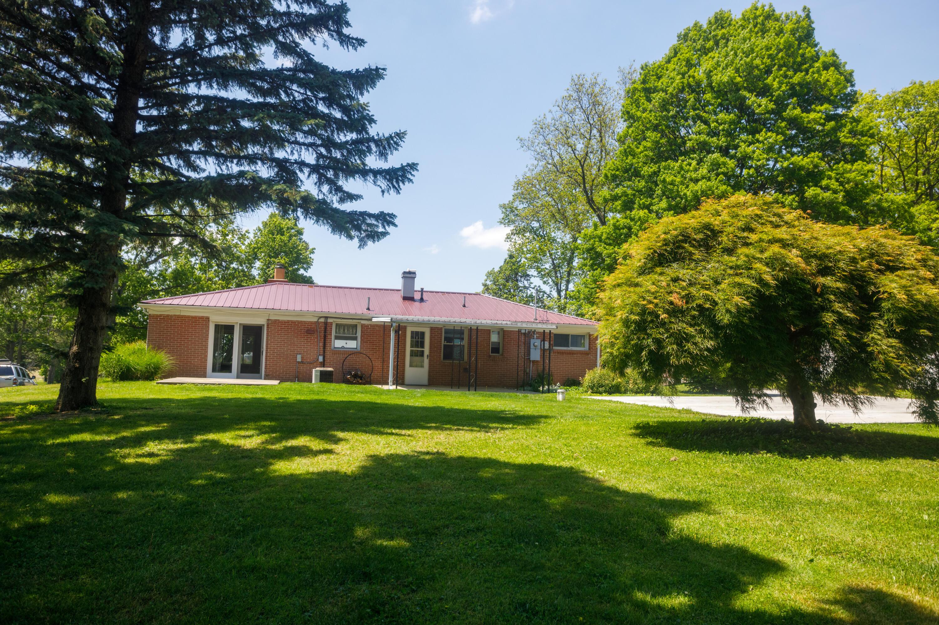 4008 Bosart Road Springfield, OH 45503 - Photo 23 of 27 WRE-4008Bosart--28