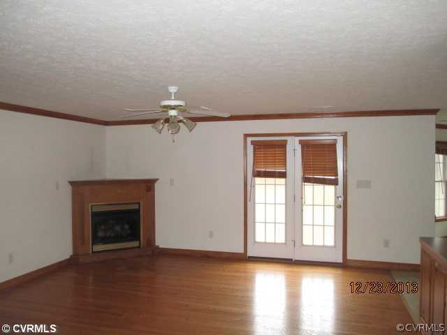 2058 Mill Road Richmond, VA 23231 - Photo 3 of 10