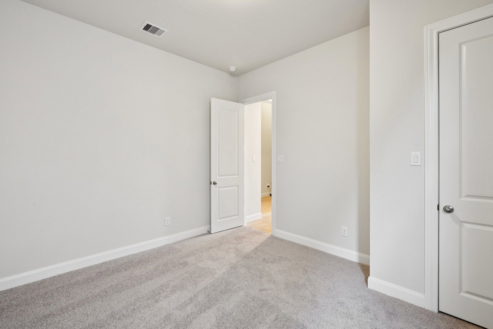 21139 Flowerhorn Drive Cypress, TX 77433 - Photo 10 of 16 21139 Flowerhorn Bed