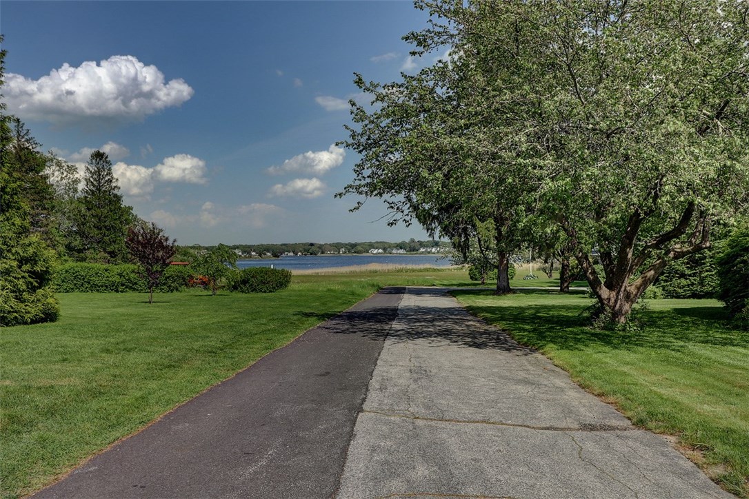 320 Rumstick Road Barrington, RI 02806 - Photo 34 of 40 Gallery Image 34