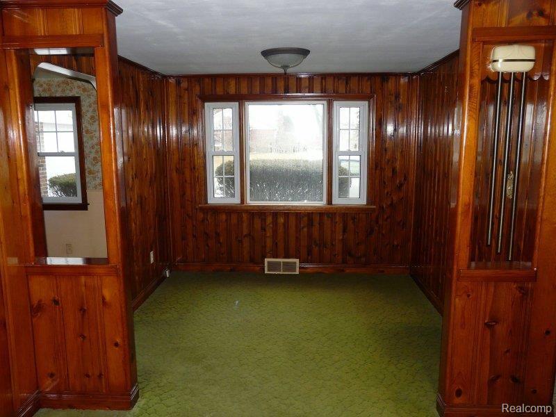 4436 East Dunbar Road Monroe, MI 48161 - Photo 6 of 11 Dining room