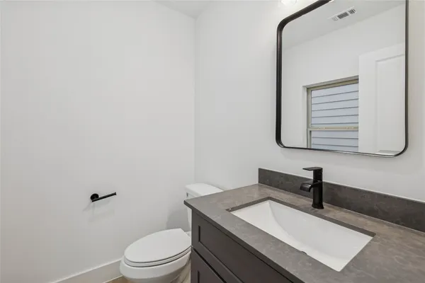 $2,600 | 113 Milby Street, Unit B, Houston, TX 77003