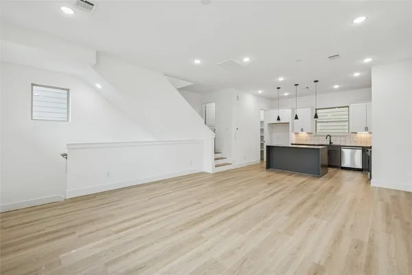 $2,600 | 113 Milby Street, Unit B, Houston, TX 77003