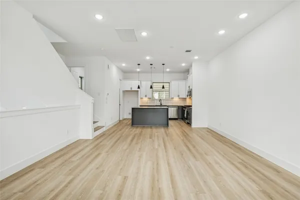 $2,600 | 113 Milby Street, Unit B, Houston, TX 77003
