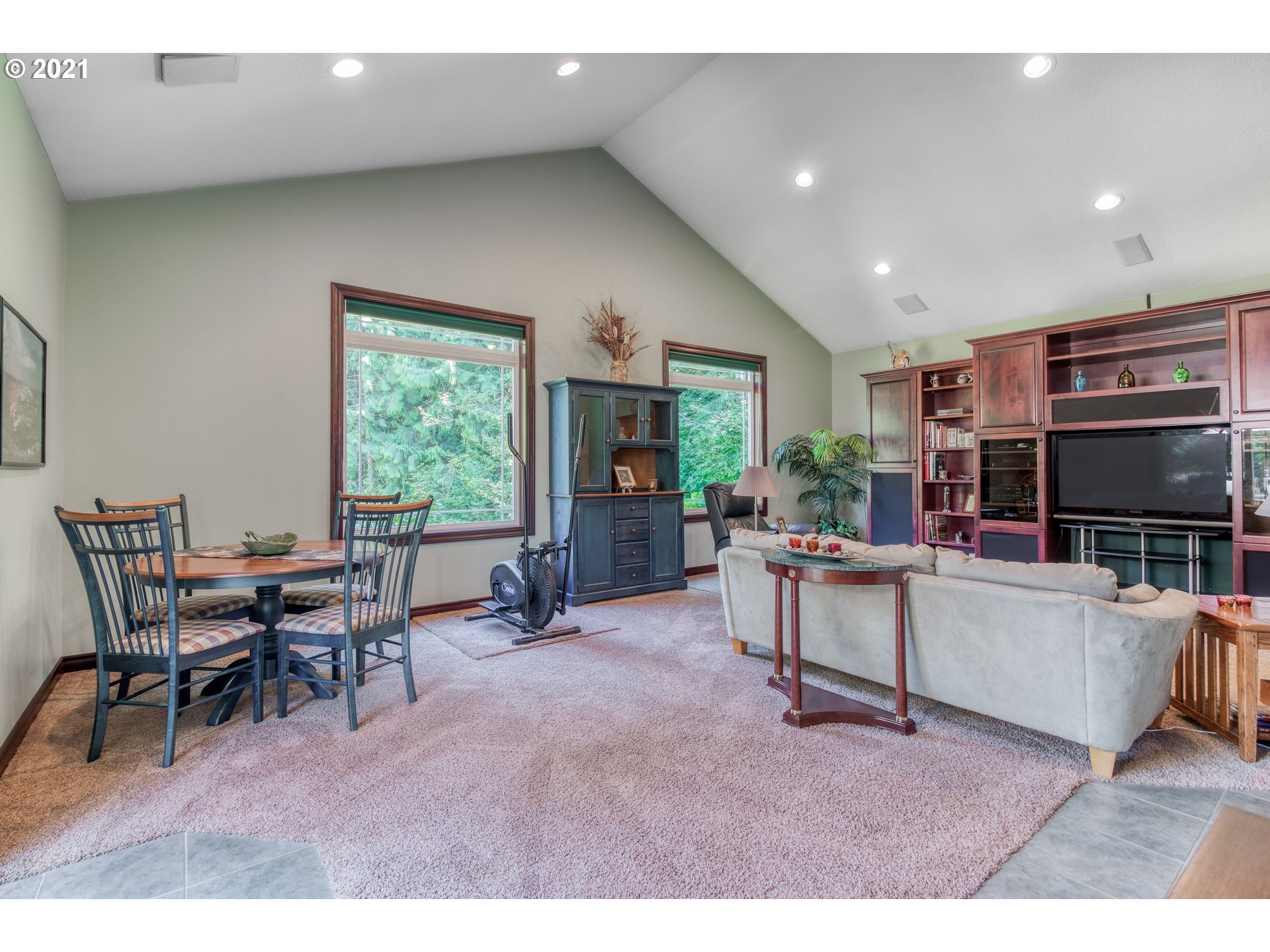 325 Spruce Creek Road Longview, WA 98632 - Photo 15 of 31 Gallery Image 15