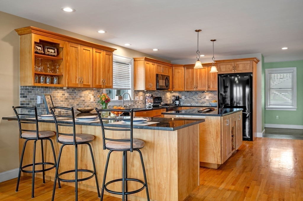43 West Shore Road Merrimac, MA 01860 - Photo 12 of 42 Gallery Image 12