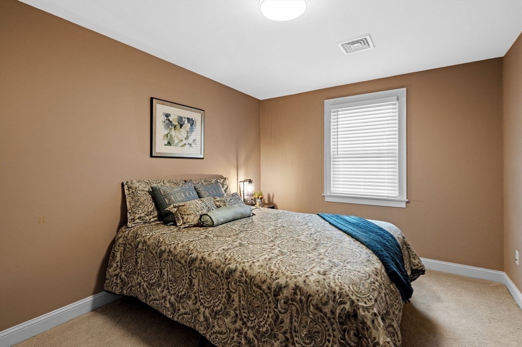 43 West Shore Road Merrimac, MA 01860 - Photo 21 of 42 Gallery Image 21