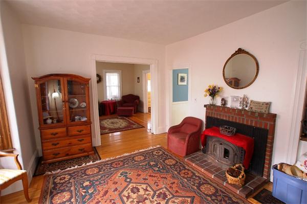 43 Spring Street Medford, MA 02155 - Photo 8 of 30 Gallery Image 8