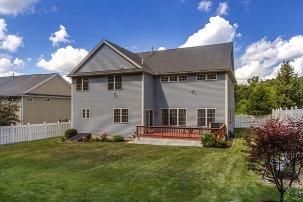 65 Sunset Road Winchester, MA 01890 - Photo 28 of 30 Gallery Image 28