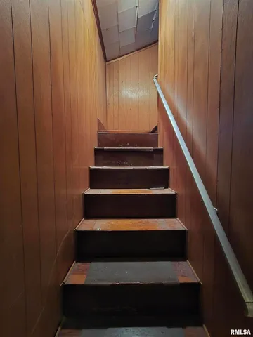 $45,000 | 500 West Sloan Street, Harrisburg, IL 62946