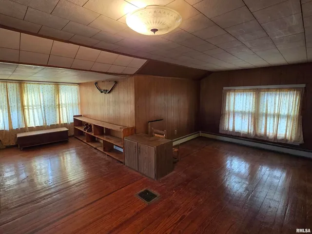 $45,000 | 500 West Sloan Street, Harrisburg, IL 62946