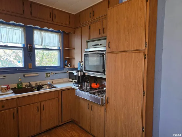 $45,000 | 500 West Sloan Street, Harrisburg, IL 62946