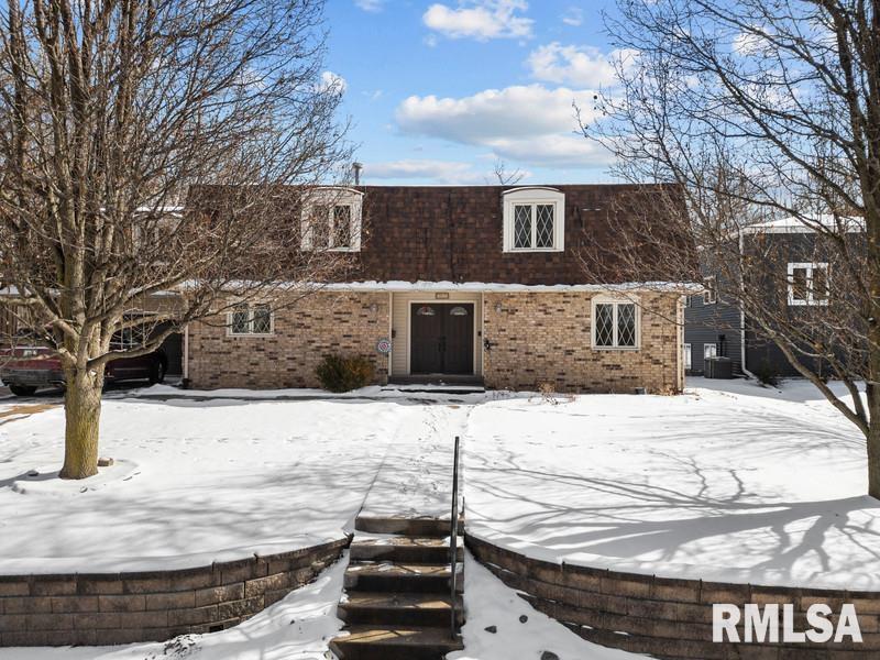2912 36th Street Moline, IL 61265 - Photo 2 of 31 Gallery Image 2