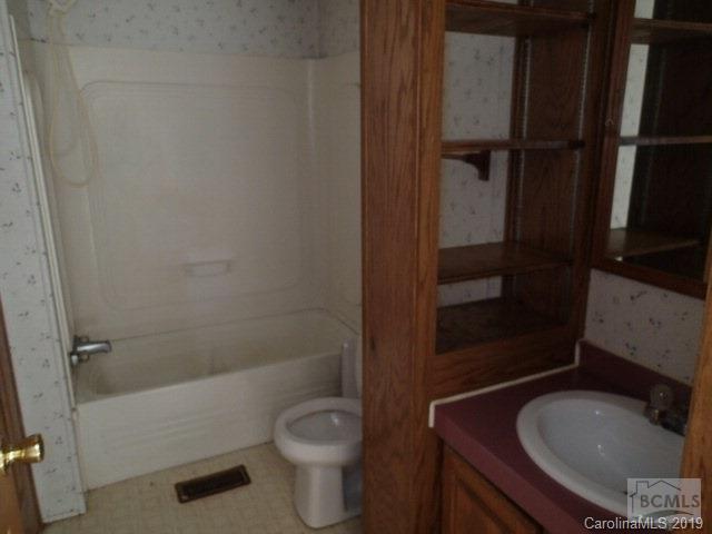 104 Roper Drive Morganton, NC 28655 - Photo 2 of 21 Gallery Image 2