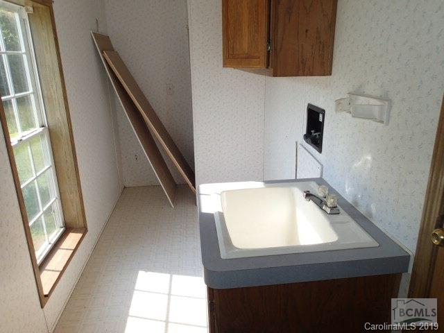 104 Roper Drive Morganton, NC 28655 - Photo 12 of 21 Gallery Image 12
