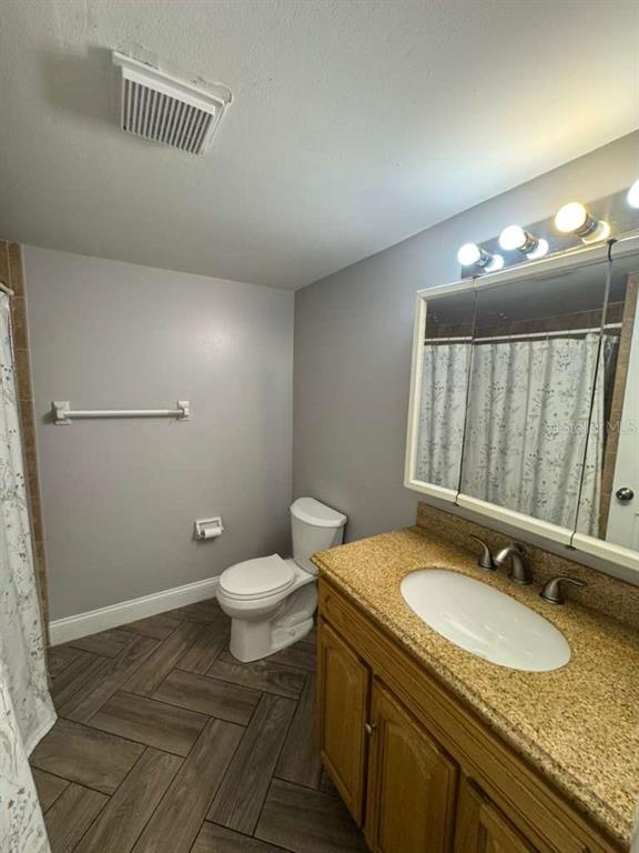911 Oak Ridge, Unit C Orlando, FL 32809 - Photo 9 of 13 Gallery Image 9
