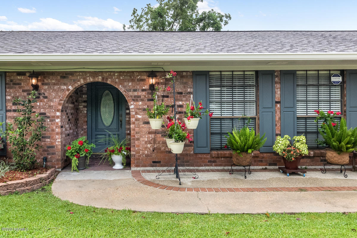 7510 Weeks Island Road New Iberia, LA 70560 - Photo 2 of 14 Gallery Image 2