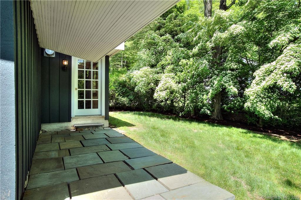 5 Old Mill Road Weston, CT 06883 - Photo 35 of 40
