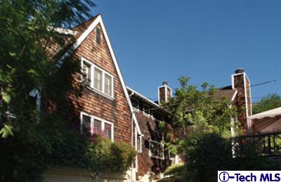 a view of a large building