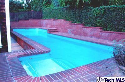 Undisclosed Address Pasadena, CA 91105 - Photo 11 of 16 a view of a backyard with an outdoor space