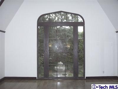 Undisclosed Address Pasadena, CA 91105 - Photo 16 of 16 a view of entryway with a hallway