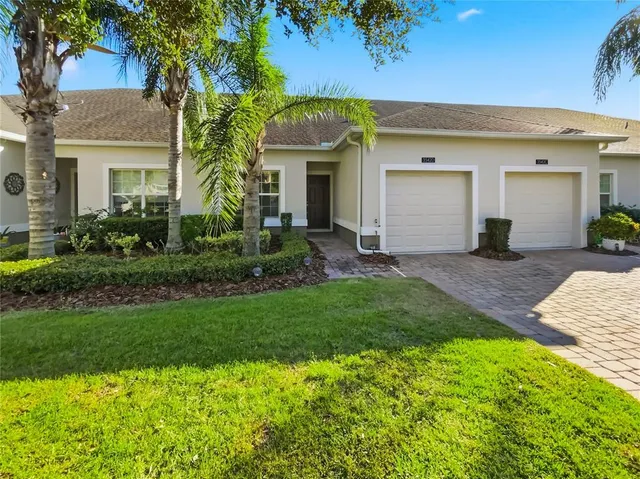 $292,000 | 3542 Fairwaters Court, Unit D, Clermont, FL 34711