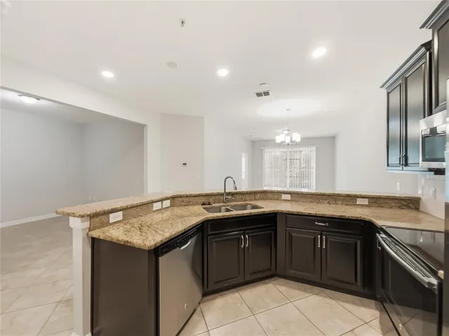 $292,000 | 3542 Fairwaters Court, Unit D, Clermont, FL 34711