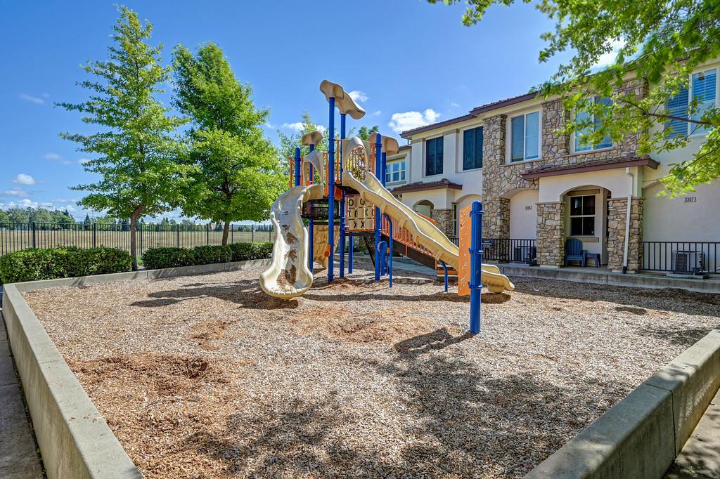 2603 Las Palomas Loop Lincoln, CA 95648 - Photo 27 of 28 a view of a house with a park