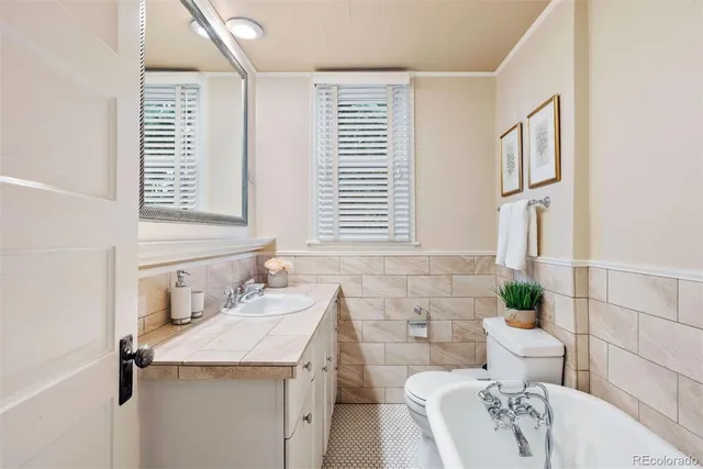 $1,200,000 | 1324 South University Boulevard, Denver, CO 80210