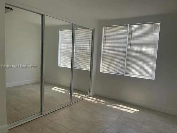 $1,600 | 5800 Taylor Street, Unit 1, Hollywood, FL 33021