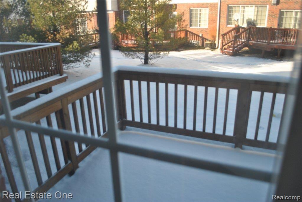 41829 Mitchell Road Novi, MI 48377 - Photo 19 of 21 Deck.JPG