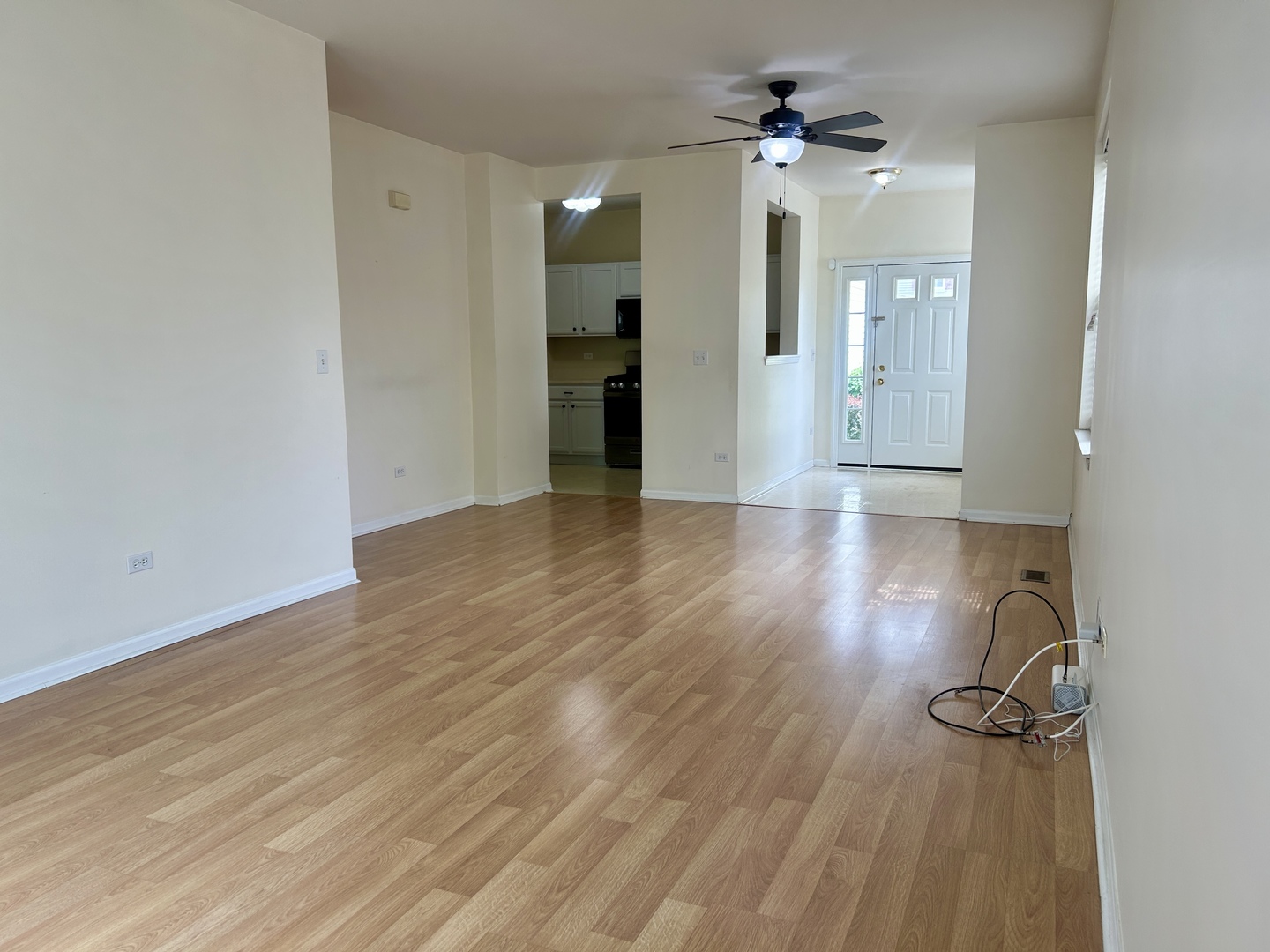 3165 Falling Waters Lane, Unit 3165 Lindenhurst, IL 60046 - Photo 6 of 17