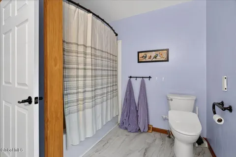 $534,900 | 4 Joseph Terrace, Guilderland, NY 12203