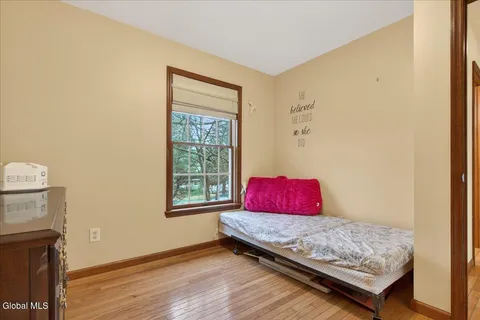 $534,900 | 4 Joseph Terrace, Guilderland, NY 12203