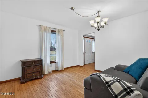 $534,900 | 4 Joseph Terrace, Guilderland, NY 12203