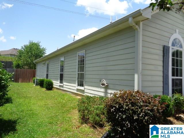 528 Walker Road Pelham, AL 35124 - Photo 3 of 19