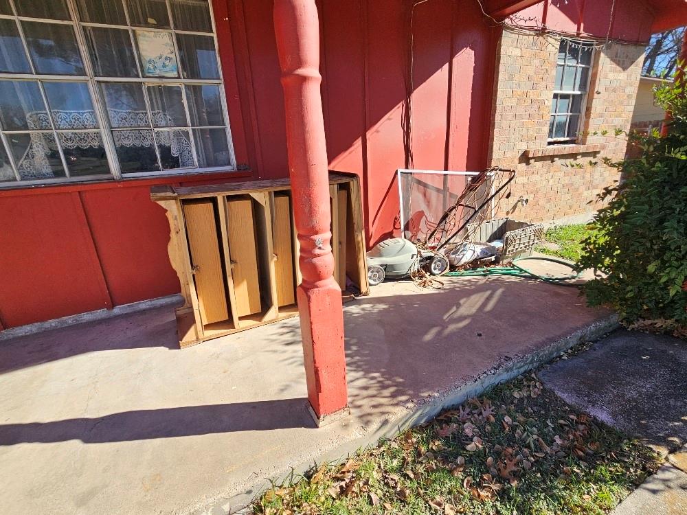 109 South Driskell Crowley, TX 76036 - Photo 5 of 7 a view of an outdoor space