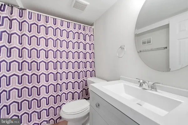 $1,149,000 | 12005 Meadowville Court, Herndon, VA 20170