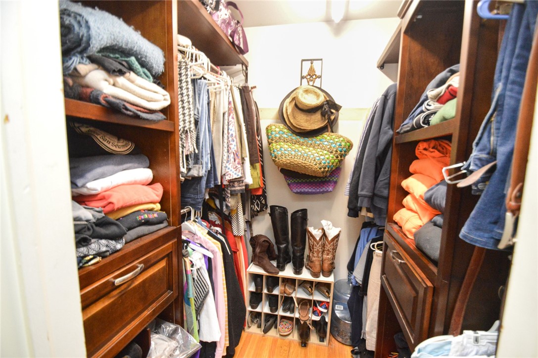 51 Wheatstone Circle Perinton, NY 14450 - Photo 24 of 39