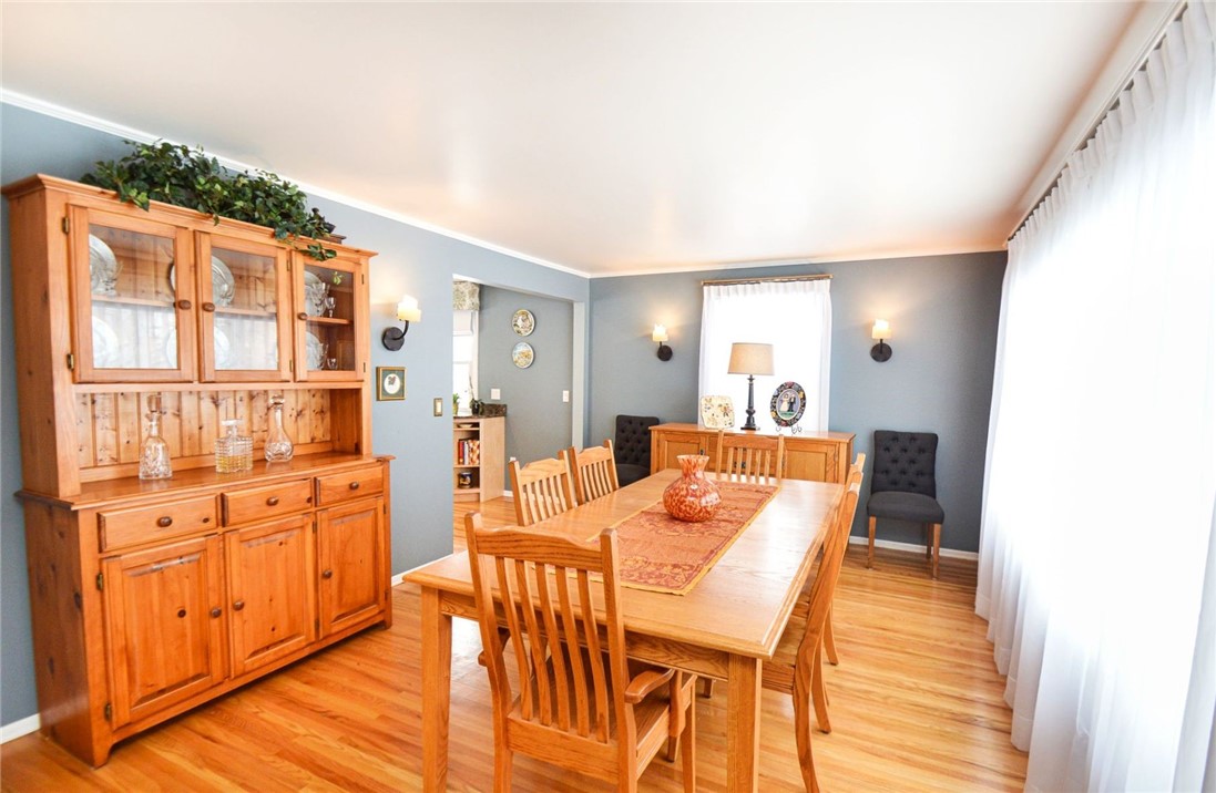 51 Wheatstone Circle Perinton, NY 14450 - Photo 7 of 39